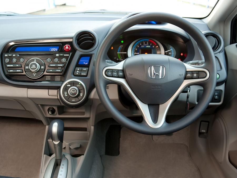  Honda Insight 2009 года  (EU) (фото 4 из 27)